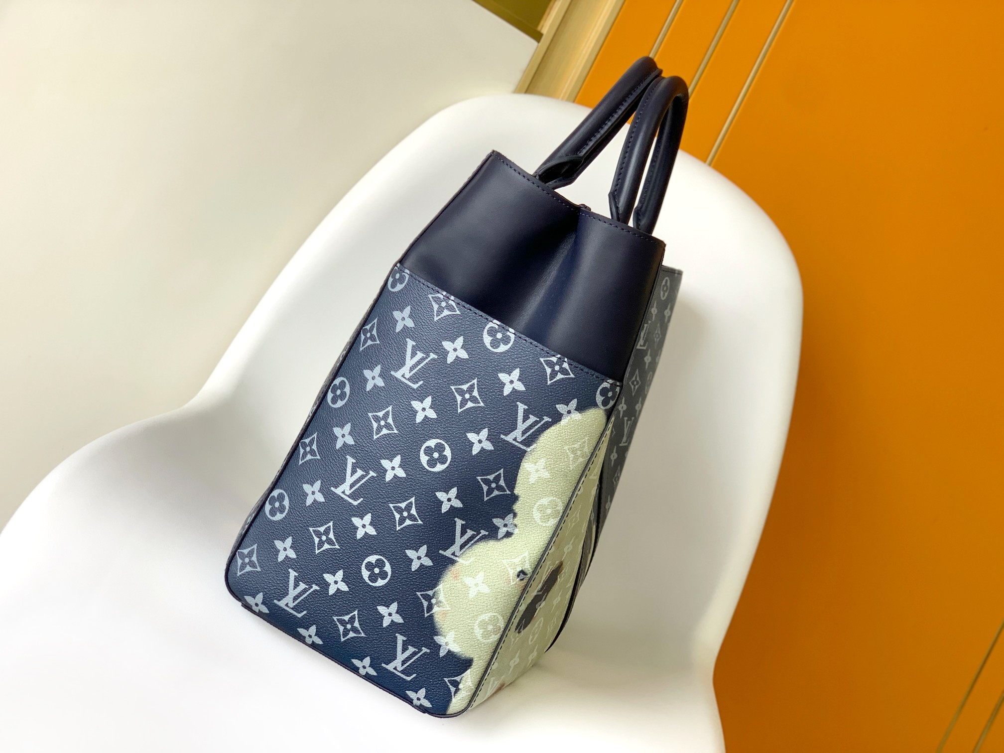 Louis Vuitton Shopping Bags